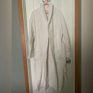 White Sonoma bath robe